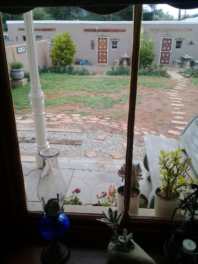 Carmel Villa B&B Or Self-Catering Calvinia Dış mekan fotoğraf