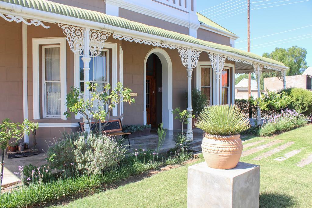 Carmel Villa B&B Or Self-Catering Calvinia Dış mekan fotoğraf