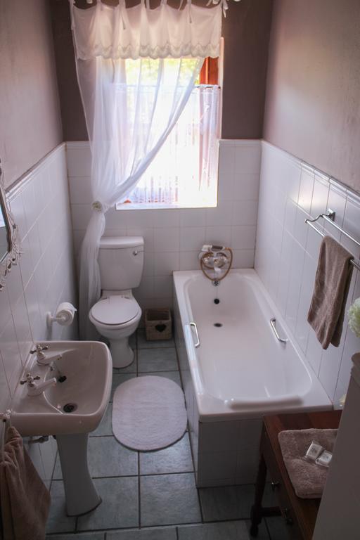 Carmel Villa B&B Or Self-Catering Calvinia Dış mekan fotoğraf