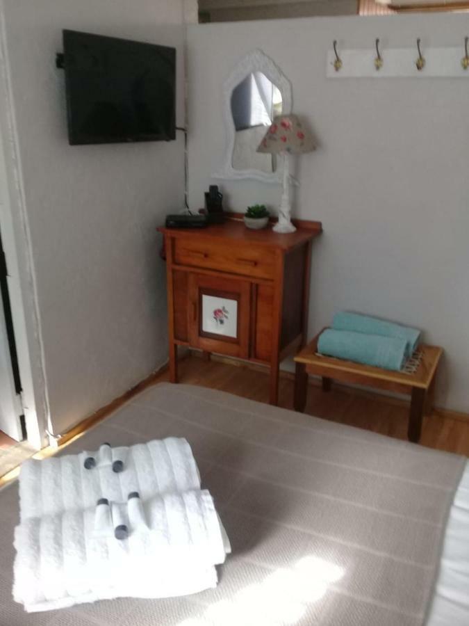Carmel Villa B&B Or Self-Catering Calvinia Dış mekan fotoğraf